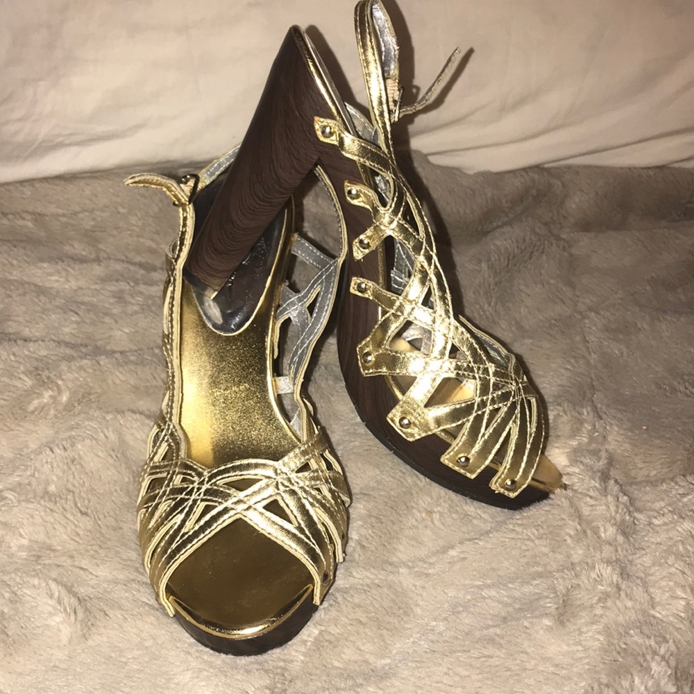 Jessica Simpson high heel sandals
